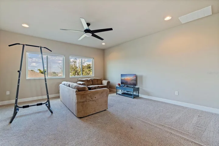 Loft 3