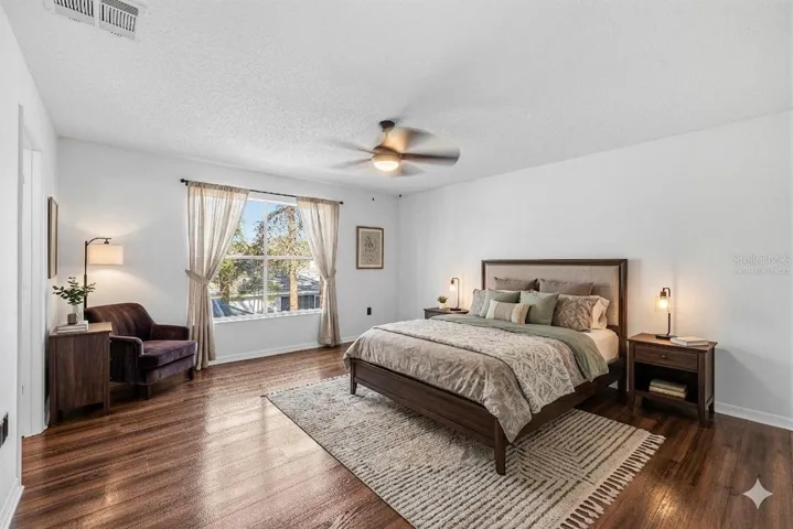 Main bedroom - Virtually Staged
