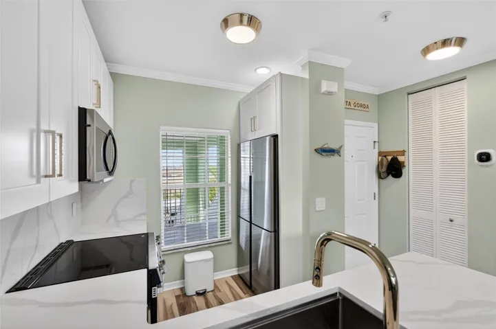 view of kitchen showing new appliances