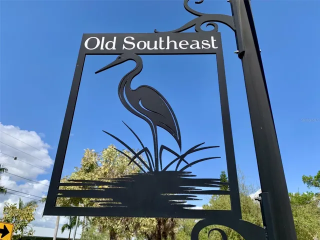 Old SE is a historical area just south of downtown St Petersburg