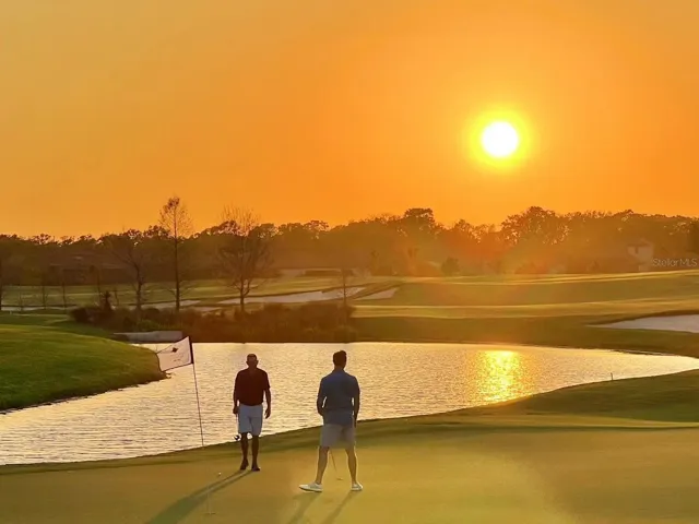 GOLF COURSE