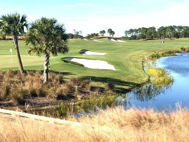 GOLF COURSE