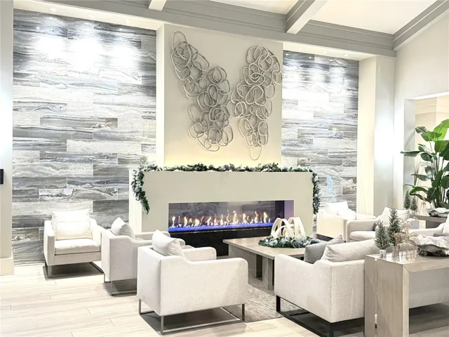 CLUBHOUSE ENTRY