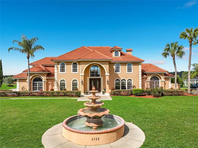 STUNNING FRONT OF HOME