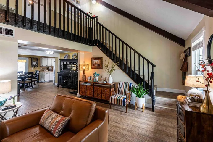 Open Staircase