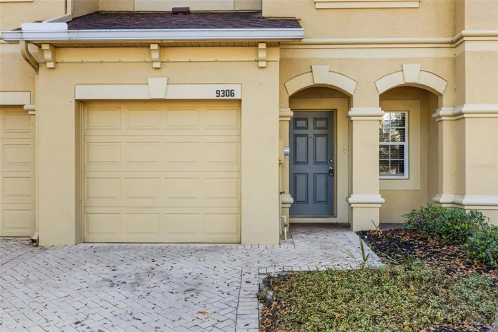Front Exterior – River Walk Townhome