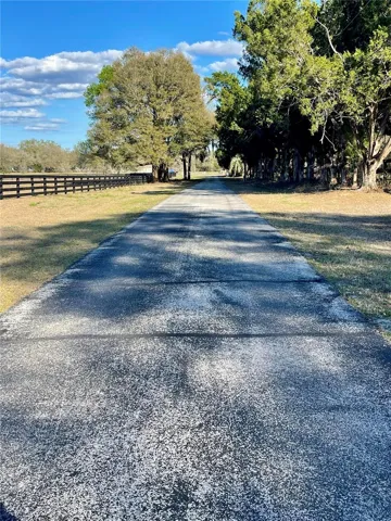 Private paved lane only for the homeowners in this subdivision