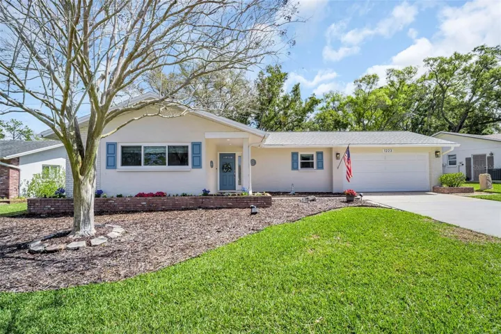 Welcome home to your peaceful preserve lot home within Highland Lakes~