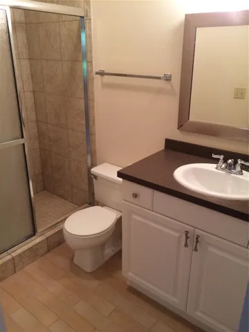 front/guest bathroom