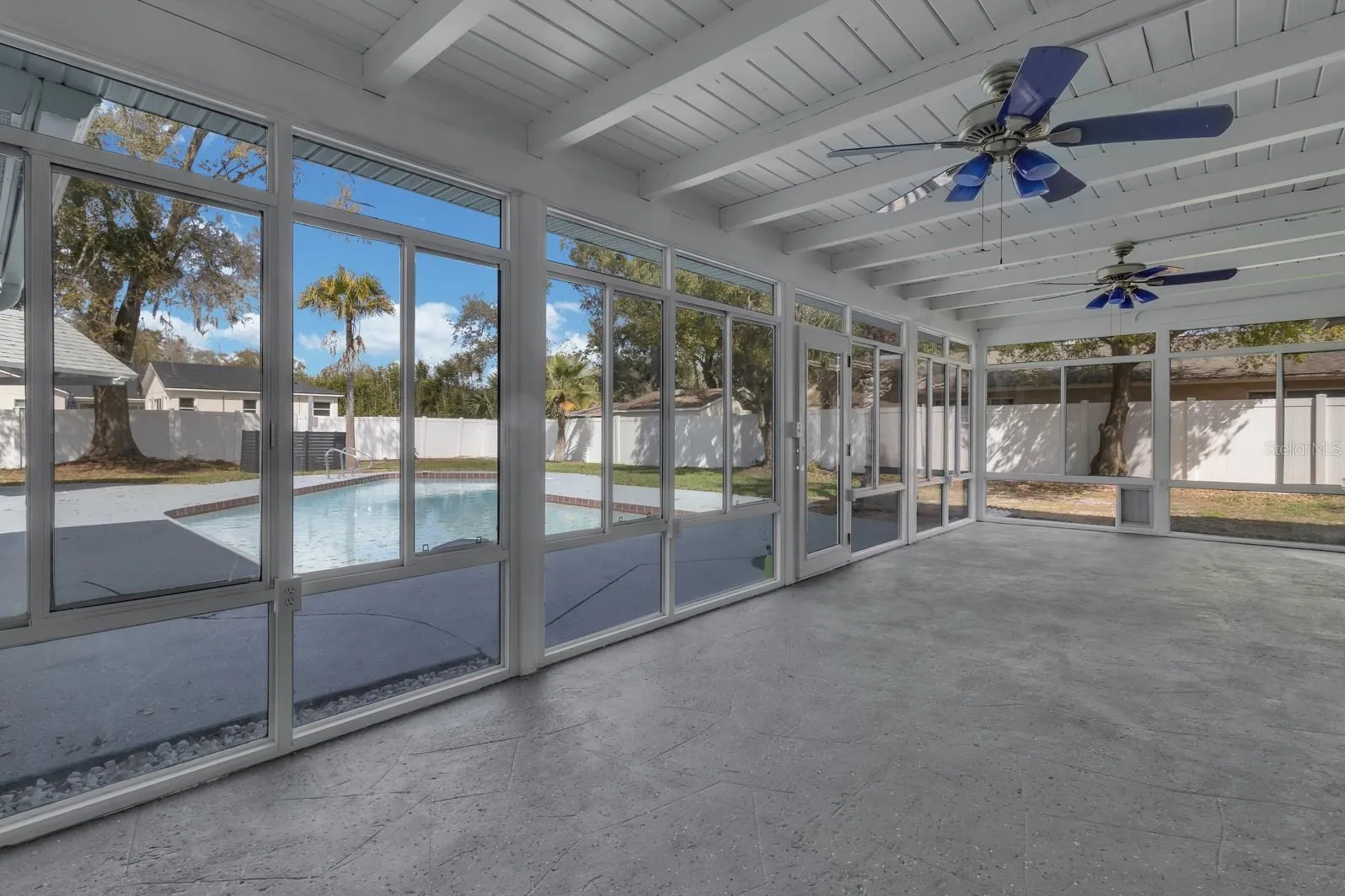 FLORIDA ROOM