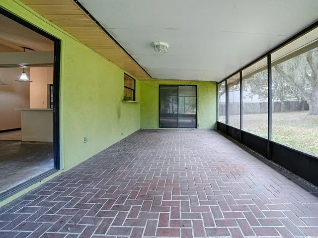 Porch/Lanai
