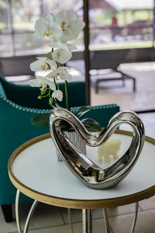 Sitting area detail