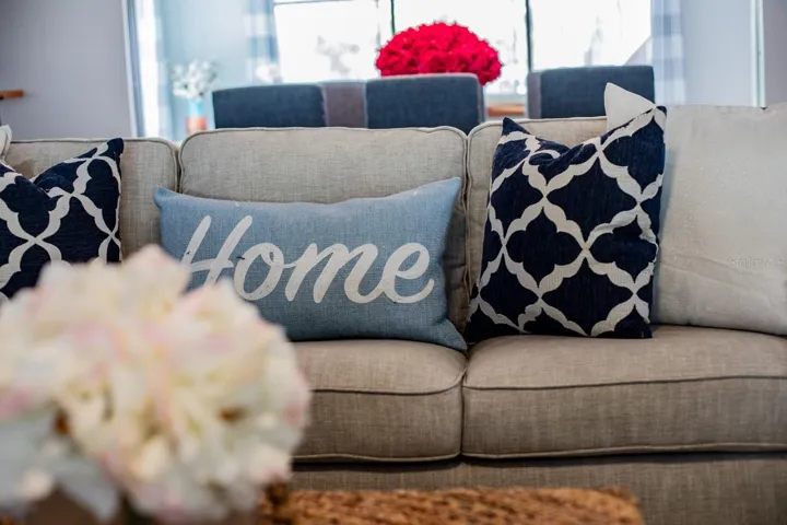 Living room detail