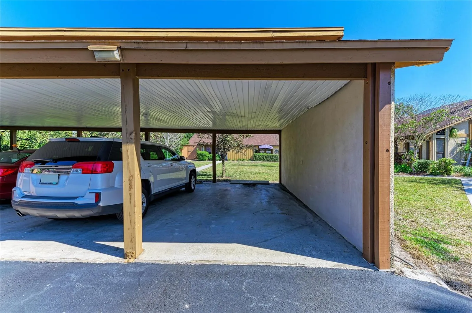 Property comes with exclusive use of carport.