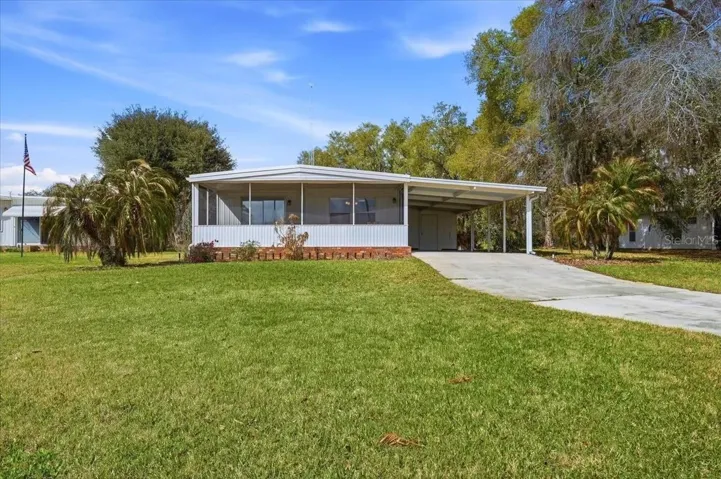 Welcome home to 41 Woodland Circle