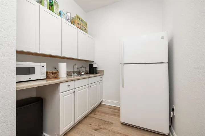 Break-room / kitchen