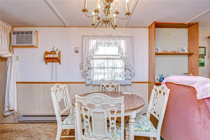 Eat in Kitchen