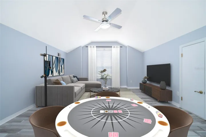Bonus Room Upstairs