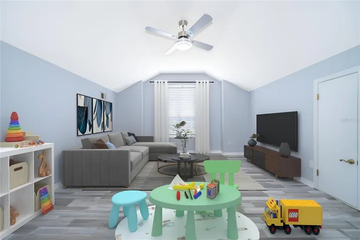 Bonus Room Upstairs