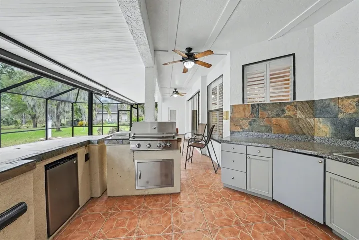 Lanai with grill
