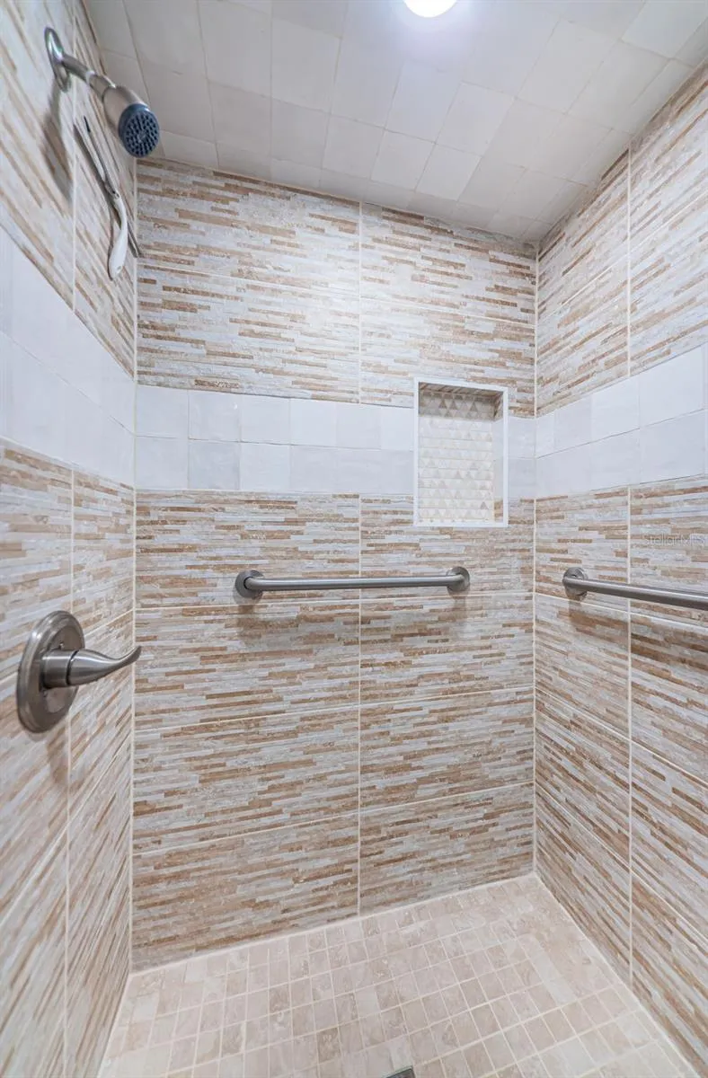 Walk in shower-2nd bath