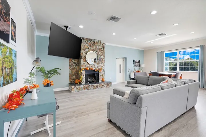 Clubhouse main room