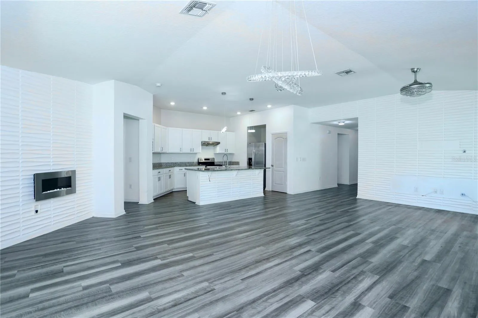 dining room / kithen