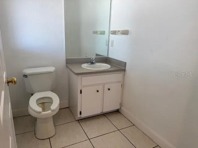 1170