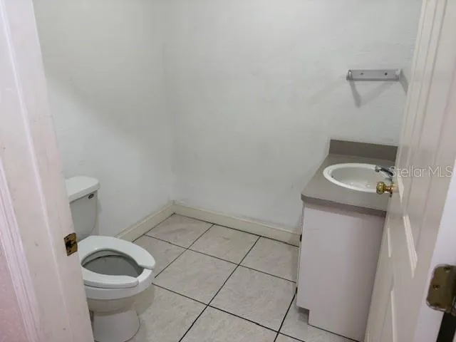 1170