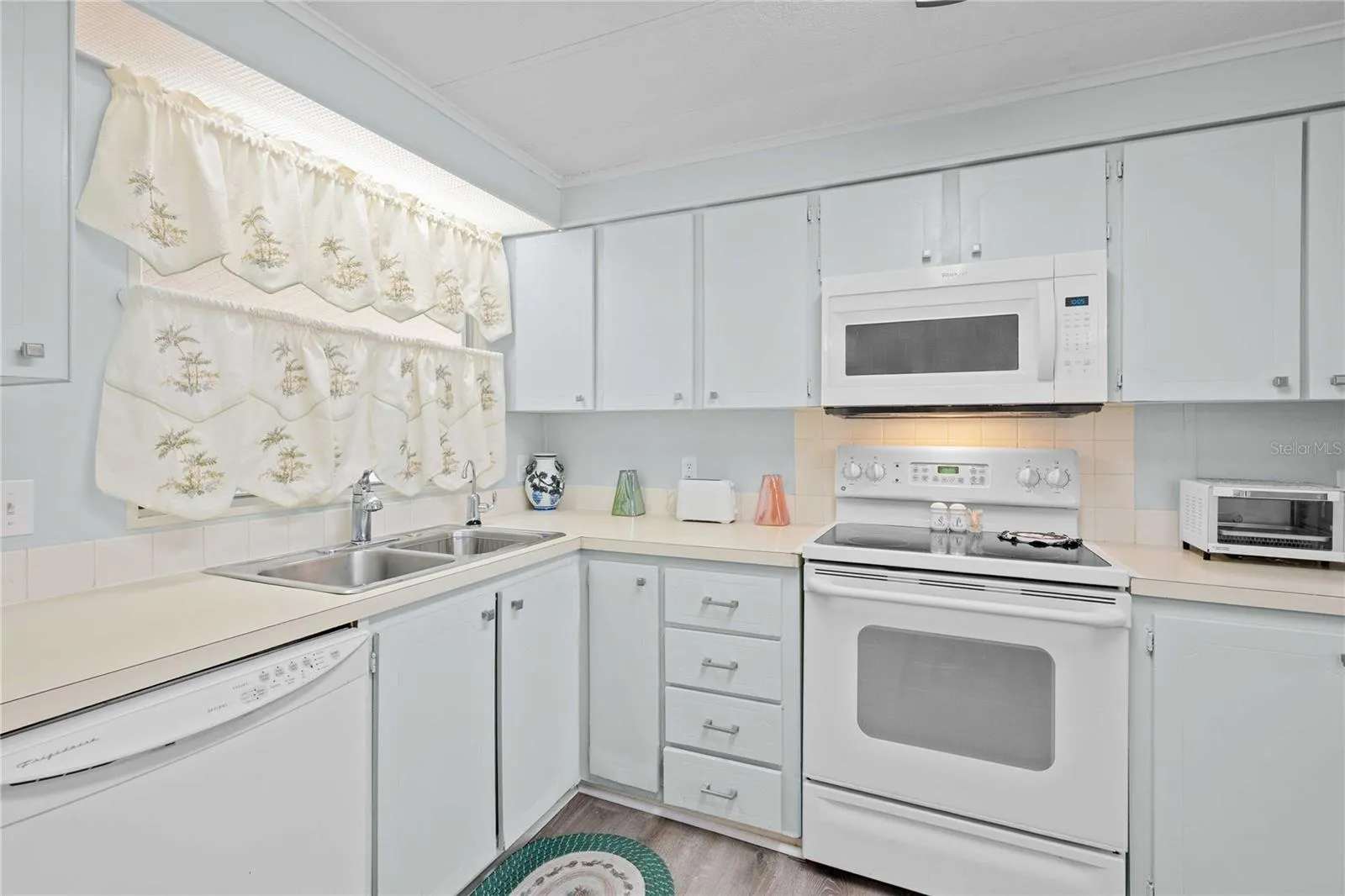 Nice kitchen with updated appliances.
