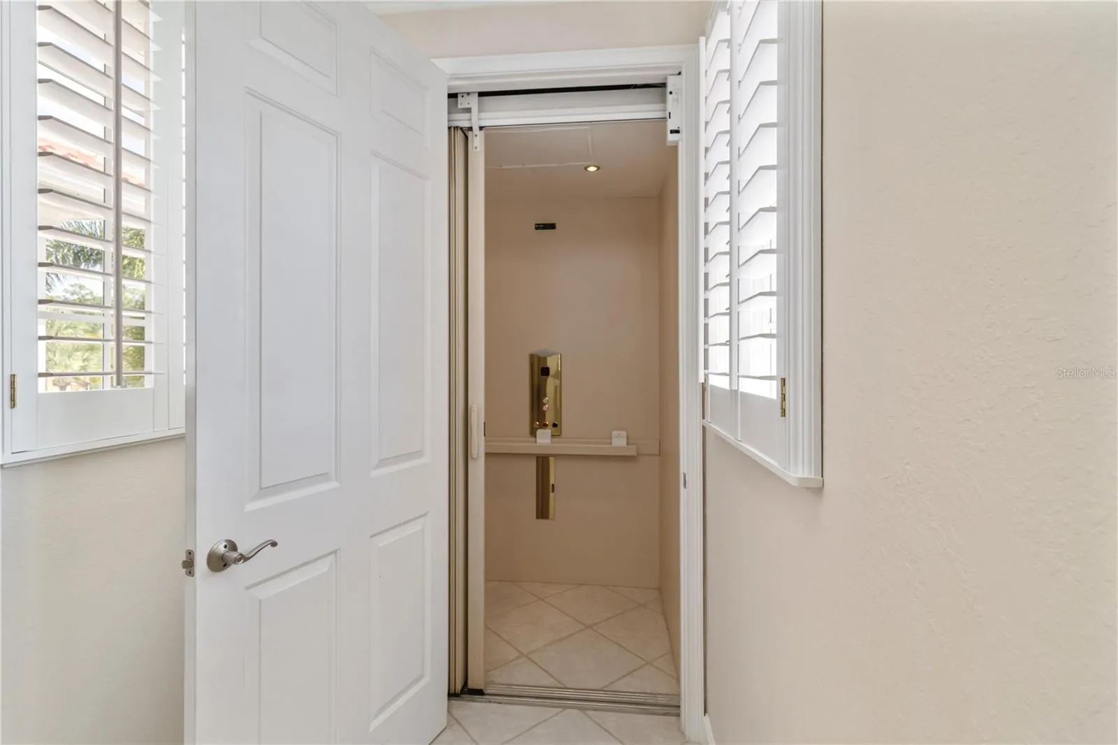 Private Elevator