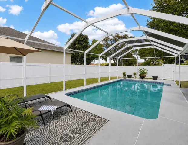 Fence approved by HOA-fence in this picture is AI