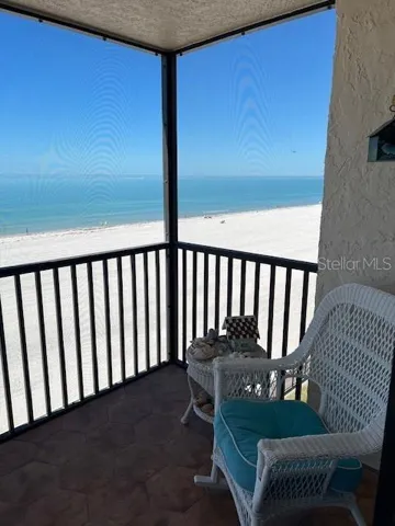 Stunning Beach Views and Northwest sunsets