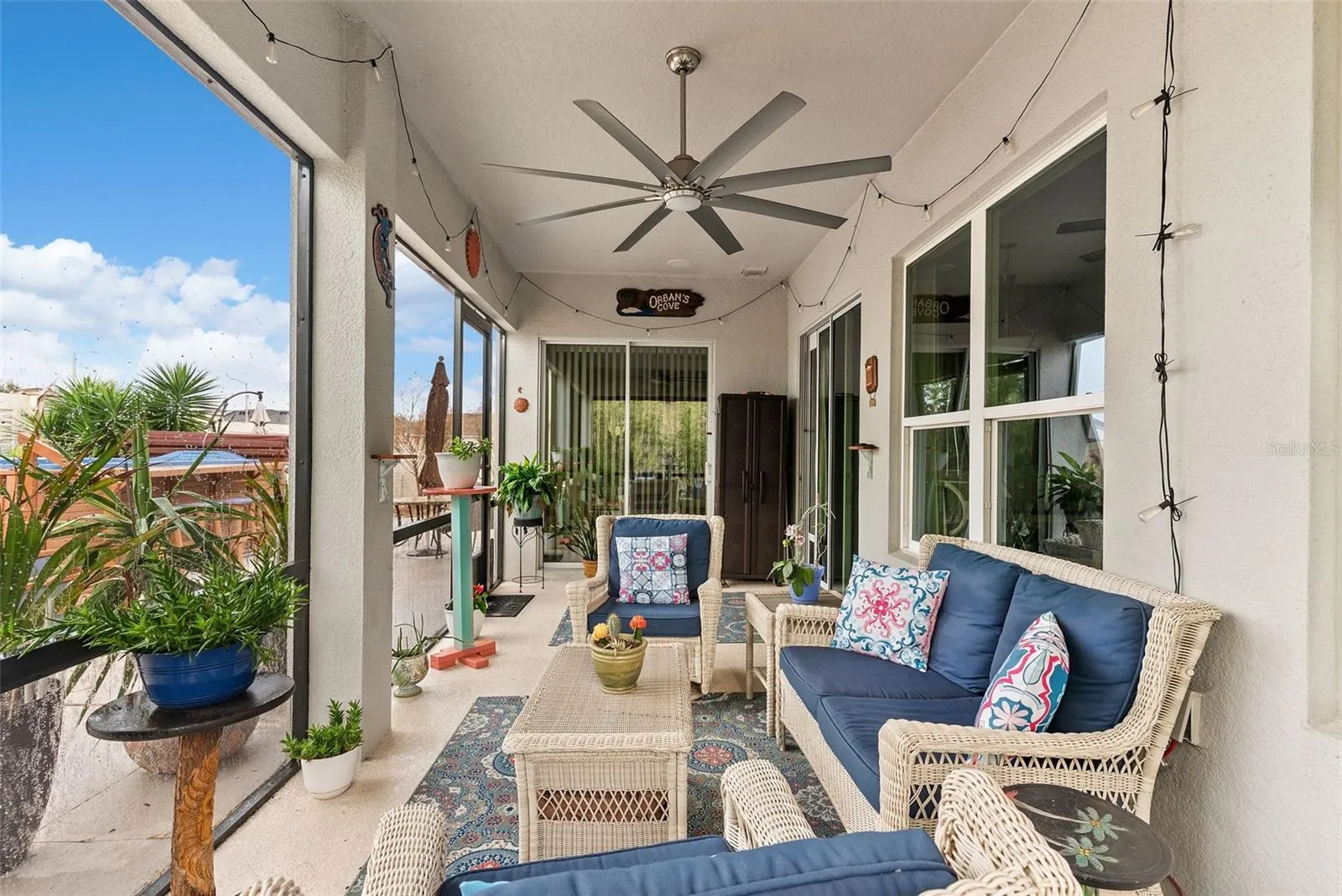 Screened in Lanai