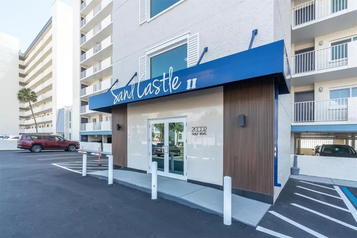 Sand Castle II Entrance