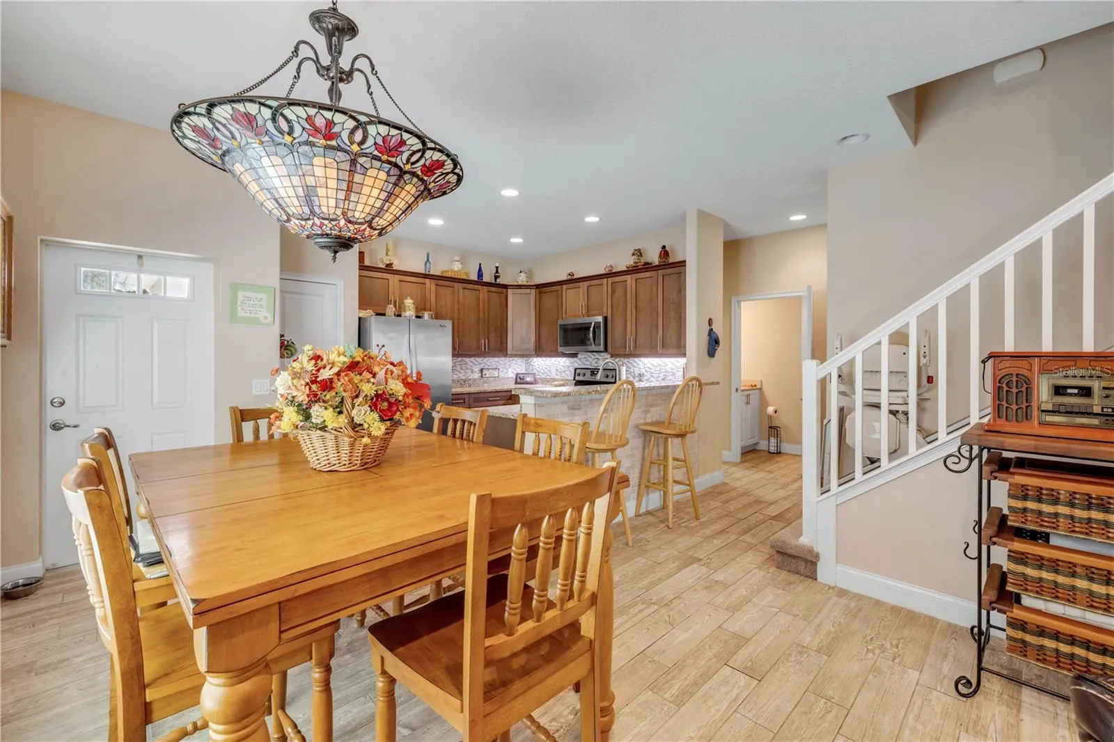 Dining room 2