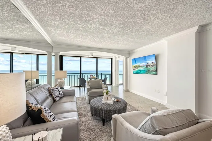 Endless Gulf Views