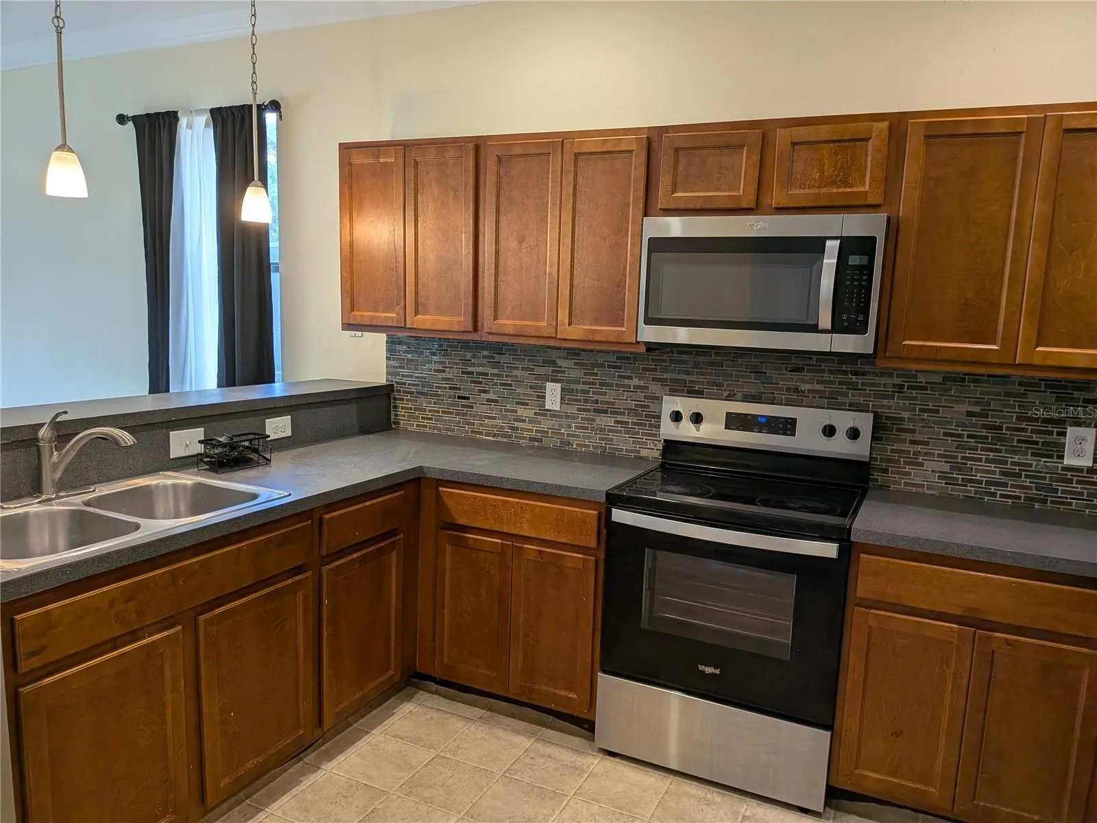 kitchen cabinets and appliances