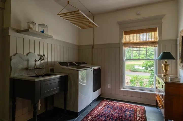 Spacious laundry room