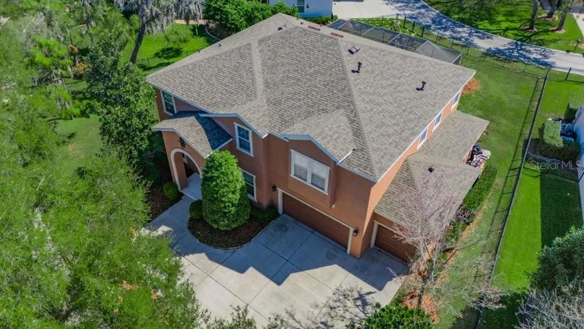 WESTBAY POOL HOME