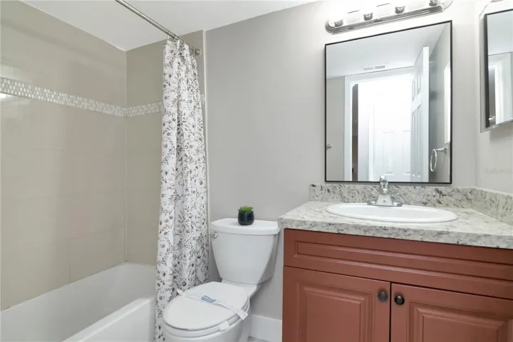 2nd Full Bathroom