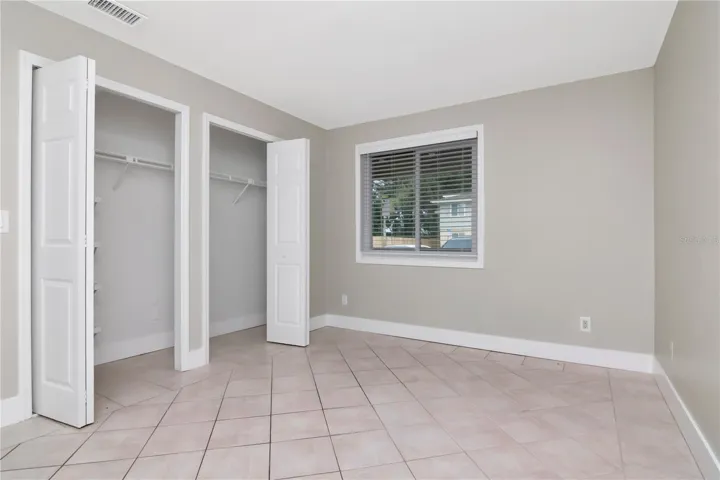 Master Bedroom w/ Ensuite