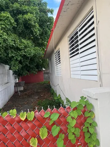 House side patio