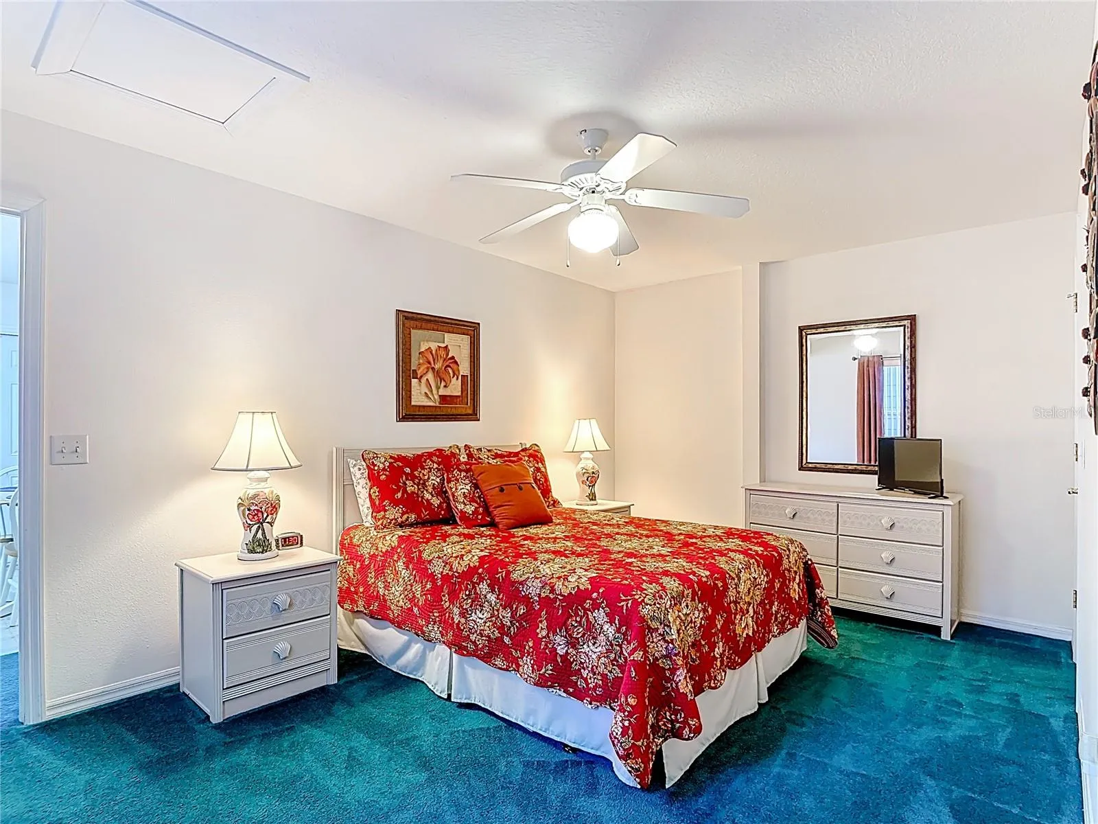 1st Floor Bedroom
