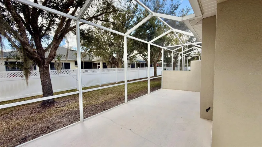 ENCLOSED LANAI