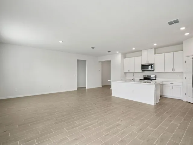 Interior photos are not of the actual home but are photos of the builder home with the same floorplan with similar interior finishes and features.