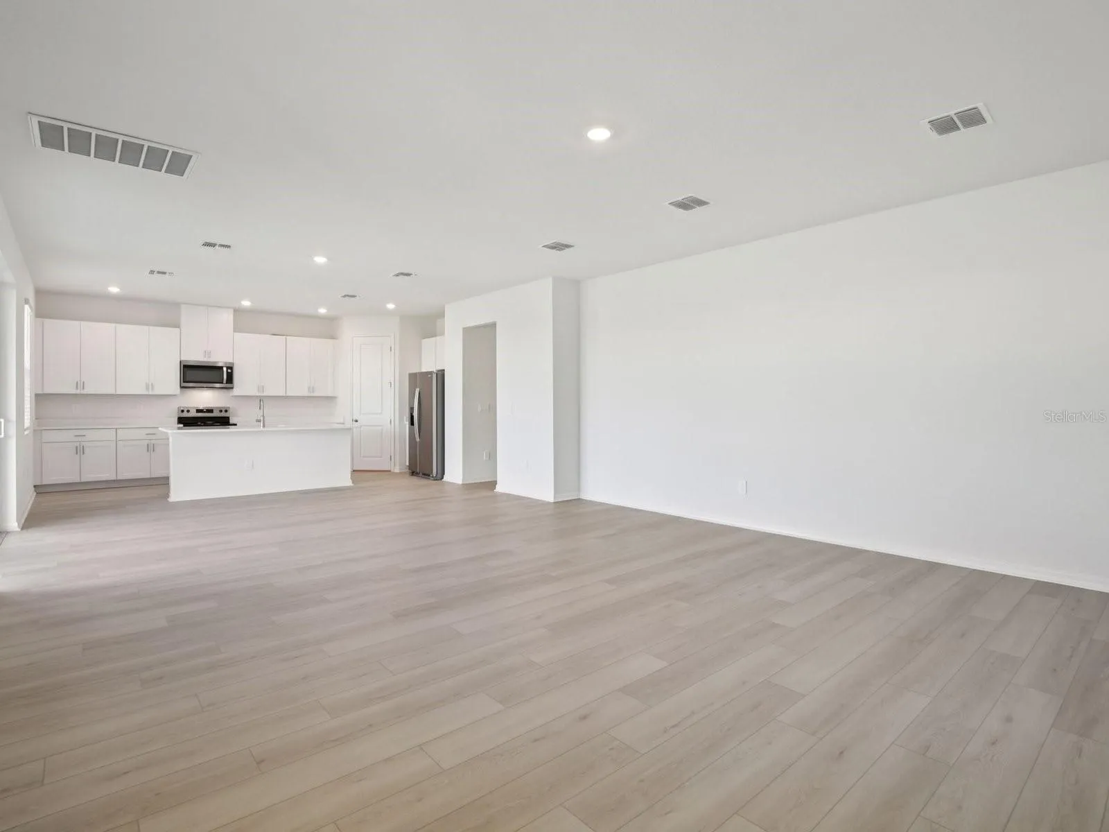 Interior photos are not of the actual home but are photos of the builder home with the same floorplan with similar interior finishes and features.