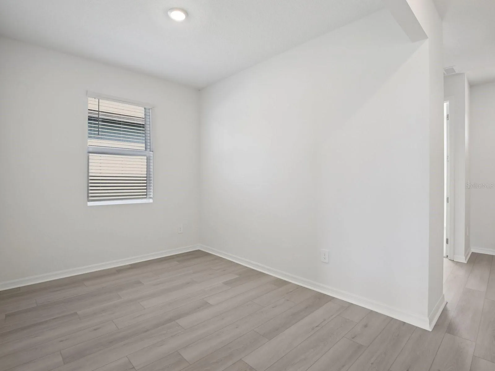 Interior photos are not of the actual home but are photos of the builder home with the same floorplan with similar interior finishes and features.