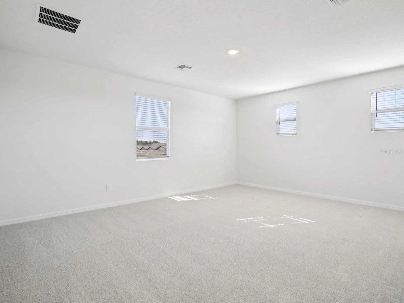 Interior photos are not of the actual home but are photos of the builder home with the same floorplan with similar interior finishes and features.