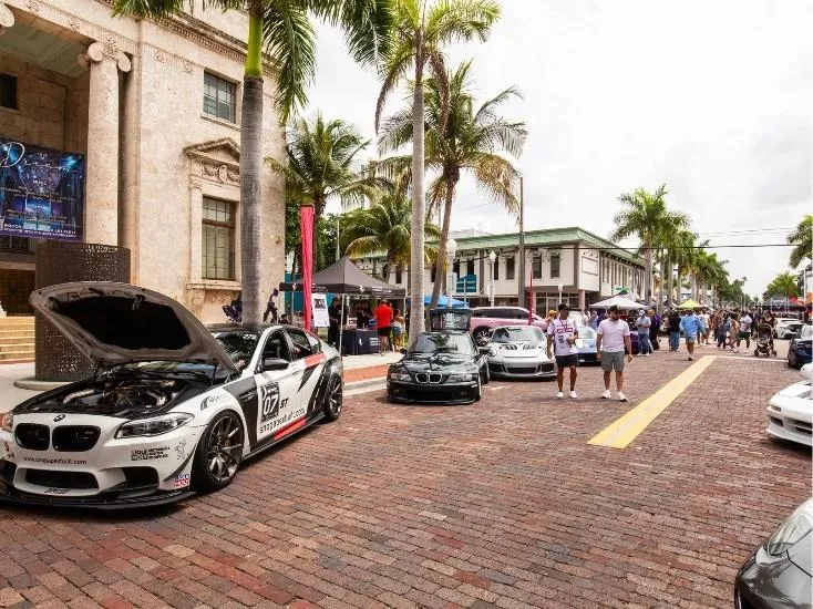 Car shows, live events, &amp; more- Downtown Fort Meyers